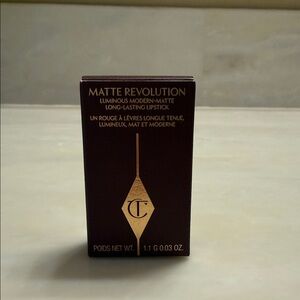 Charlotte Tilbury Matte Revolution Lipstick Pillow Talk
Travel MINI 0.03oz/1.1g